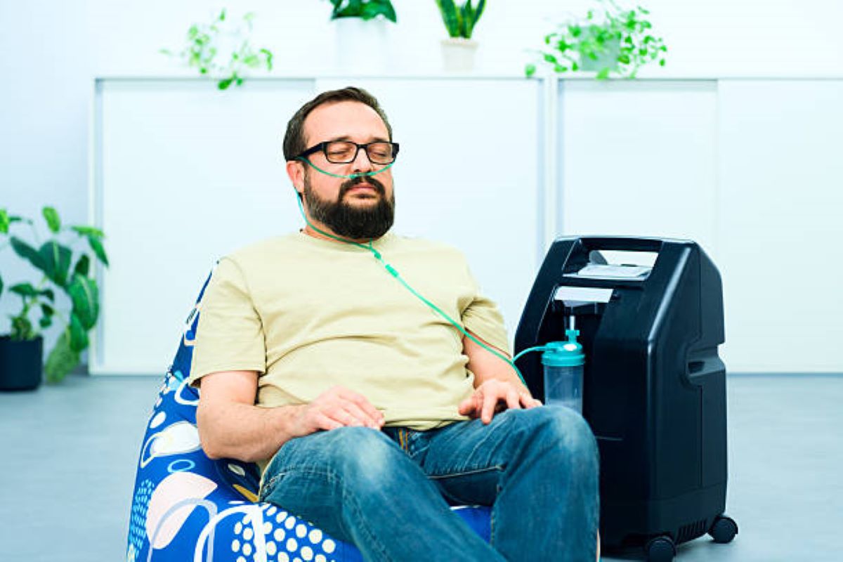 Read more about the article Philips EverFlo Oxygen Concentrator: Features, Pros, and Cons